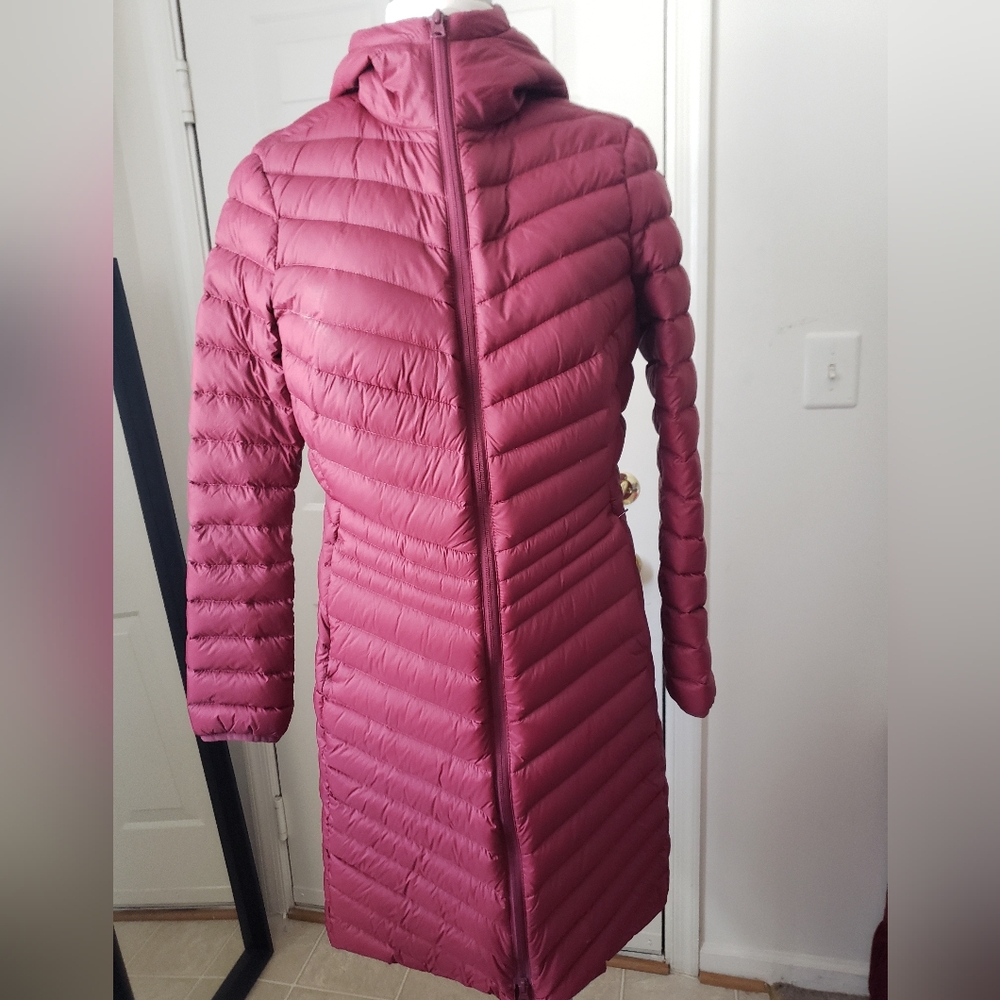 Women's Quilted Hooded Jacket - Maroon